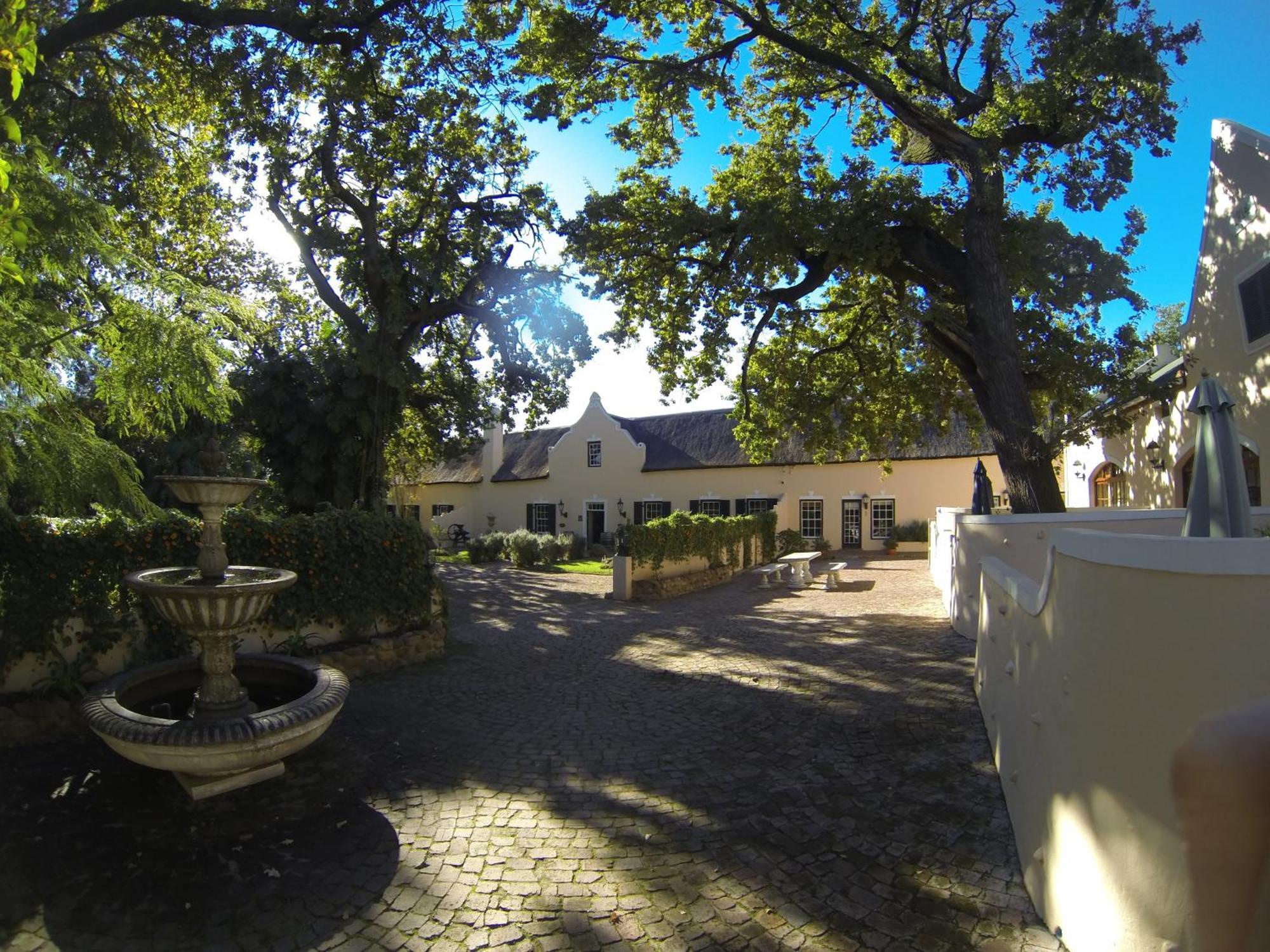 De Leeuwenhof Estate Ξενοδοχείο Paarl Εξωτερικό φωτογραφία